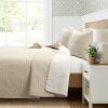 Full/Queen Lightweight Fern Leaf Reversible 3-PC White Beige Cotton Quilt Set